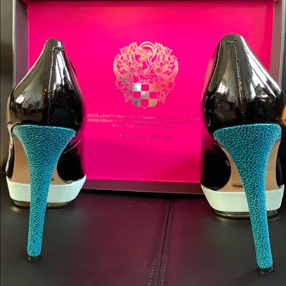 Vince Camuto DACOMA BK Pat. Lthr & Suede Size 9.5M - Picture 6 of 6